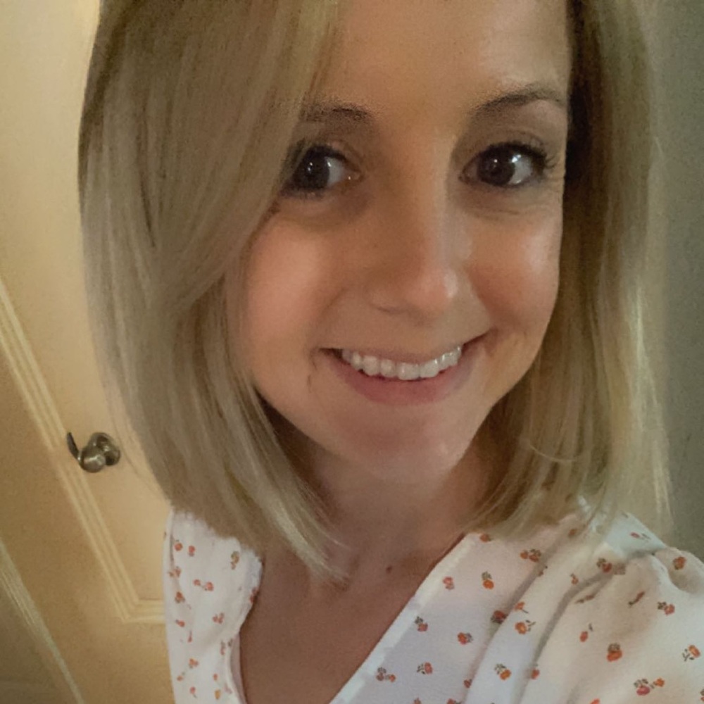Meet your Posher, Alicia